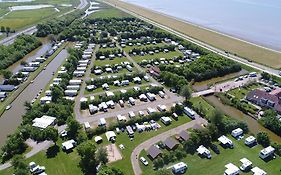 Bed And Breakfast De Zeehoeve